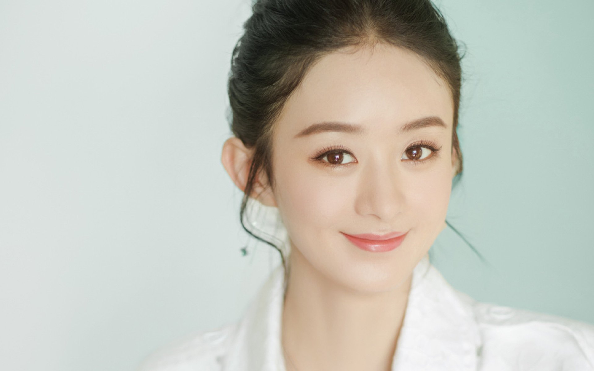 开云体育官网app-中国足球国家队聚焦压迫式防守体系重建，足球防守压迫教案