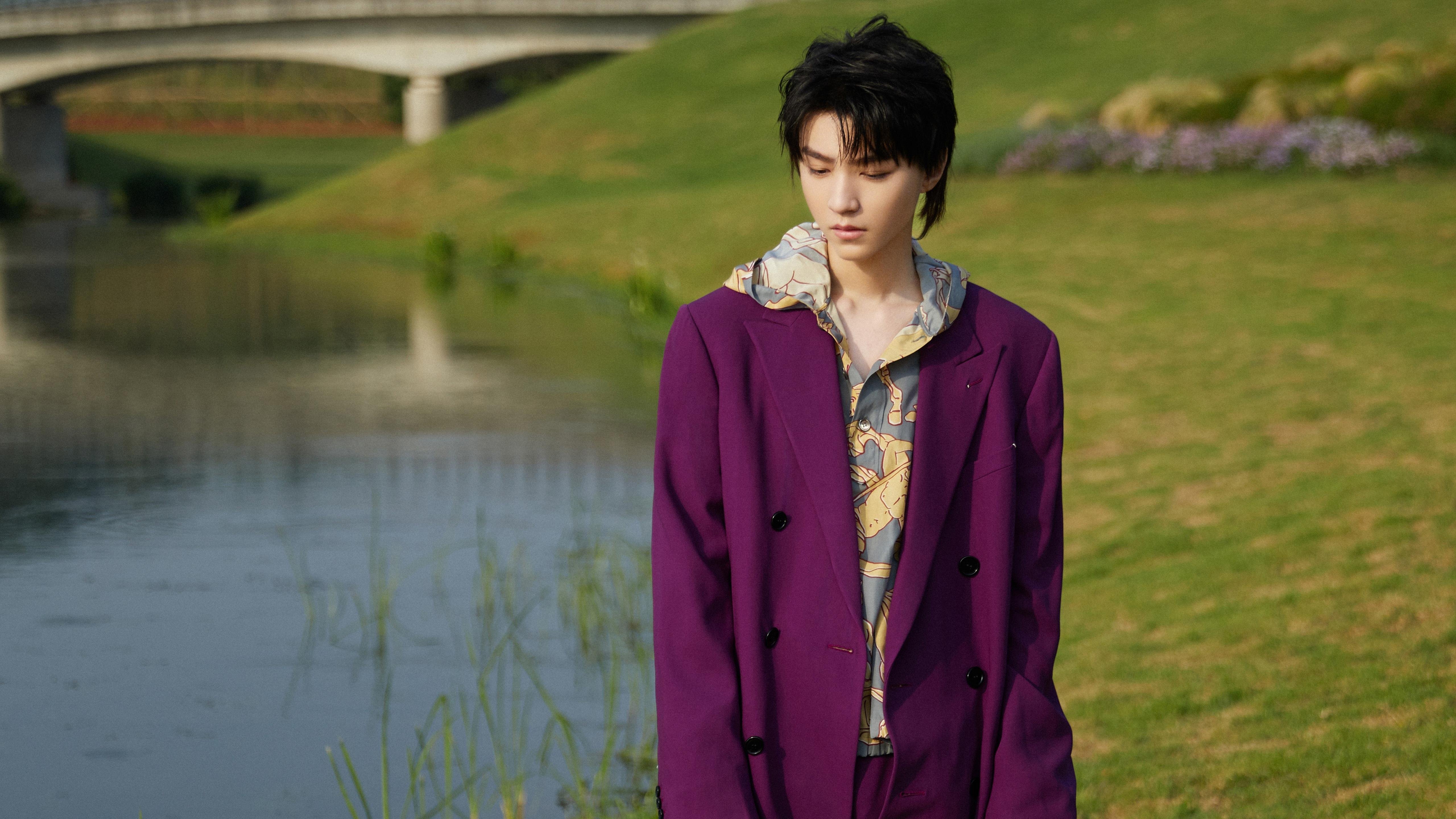 巴特尔展现出极强的防守反应速度,成为袋鼠队后防支柱,巴特尔打什么位置