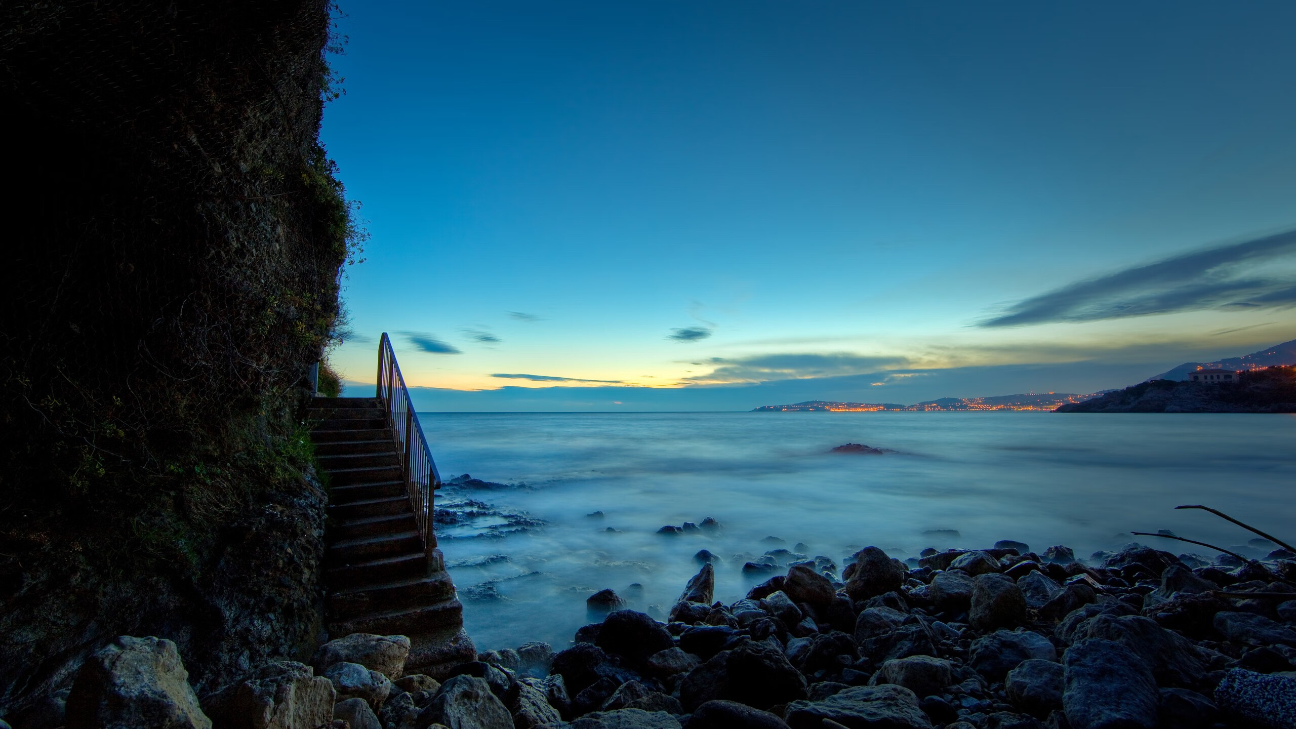 蛙泳比赛比利时表现稳定，蛙泳游泳比赛